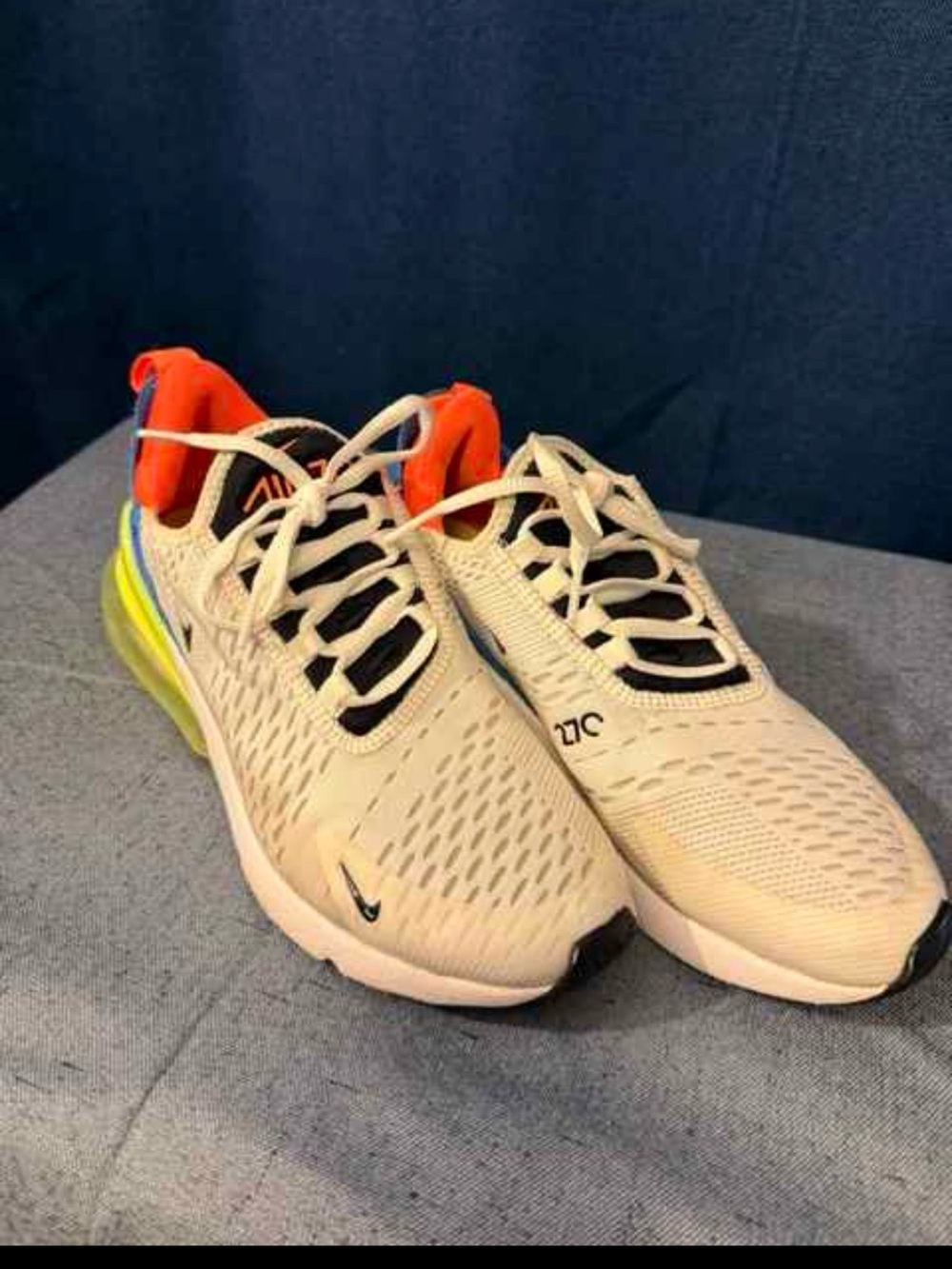 Nike Air Max 270 Sail/Volt/Blue/Orange 7.5 Women’s